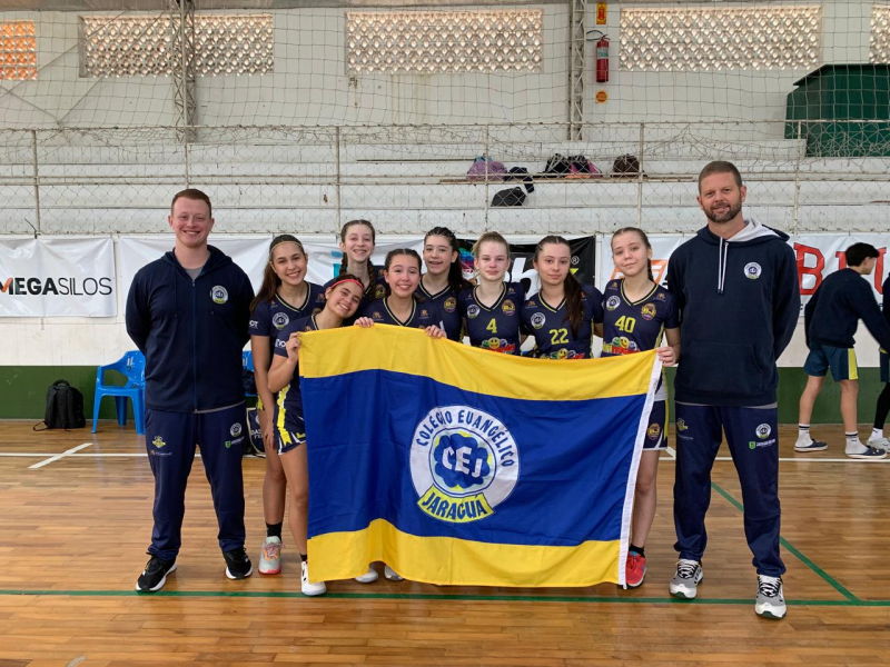 Nossas equipes de Basquete brilharam na fase estadual dos JESC!